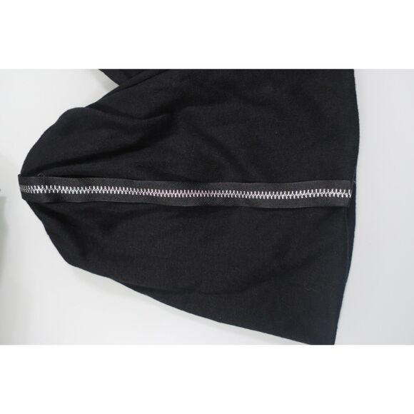 Black Beanie Zipper Flower Studs Bundle NWOT - Picture 3 of 4